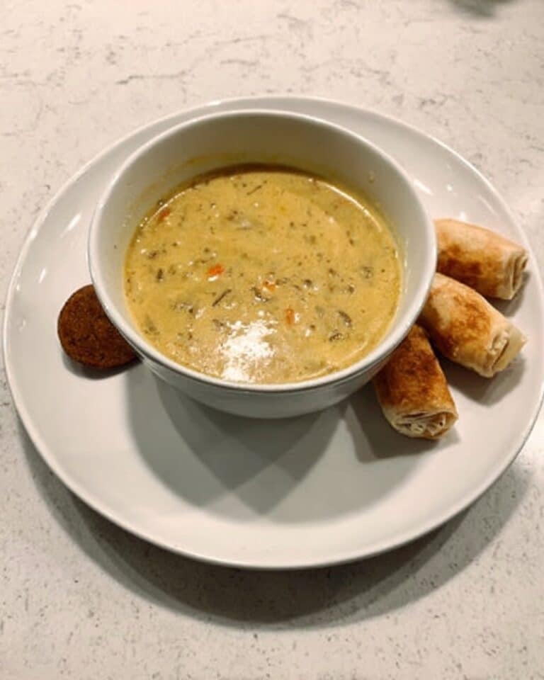 Copycat Dolly Parton’s Stampede Soup Recipe