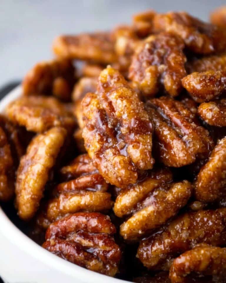 Slow Cooker Candied Cinnamon Pecans Recipe
