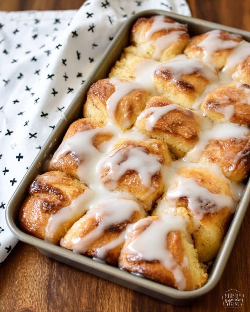2 Ingredient Apple Cinnamon Roll Bake Recipe